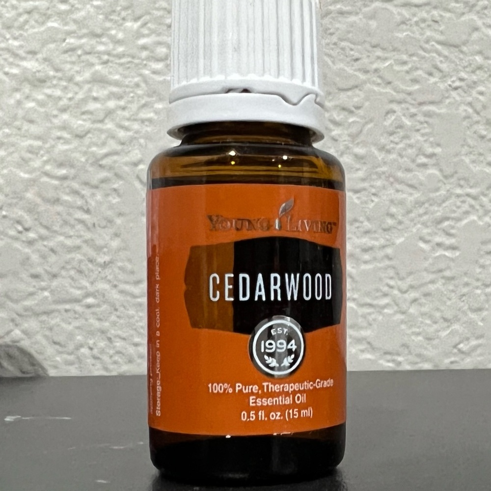 You g living Cedarwood Essential oil